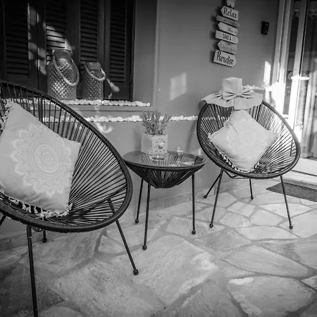 Meni Sweet Luxury Apartment Volos