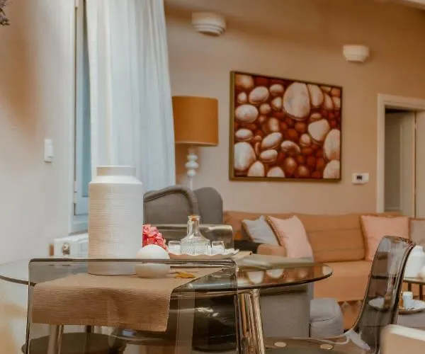 Διαμέρισμα Meni Sweet Luxury